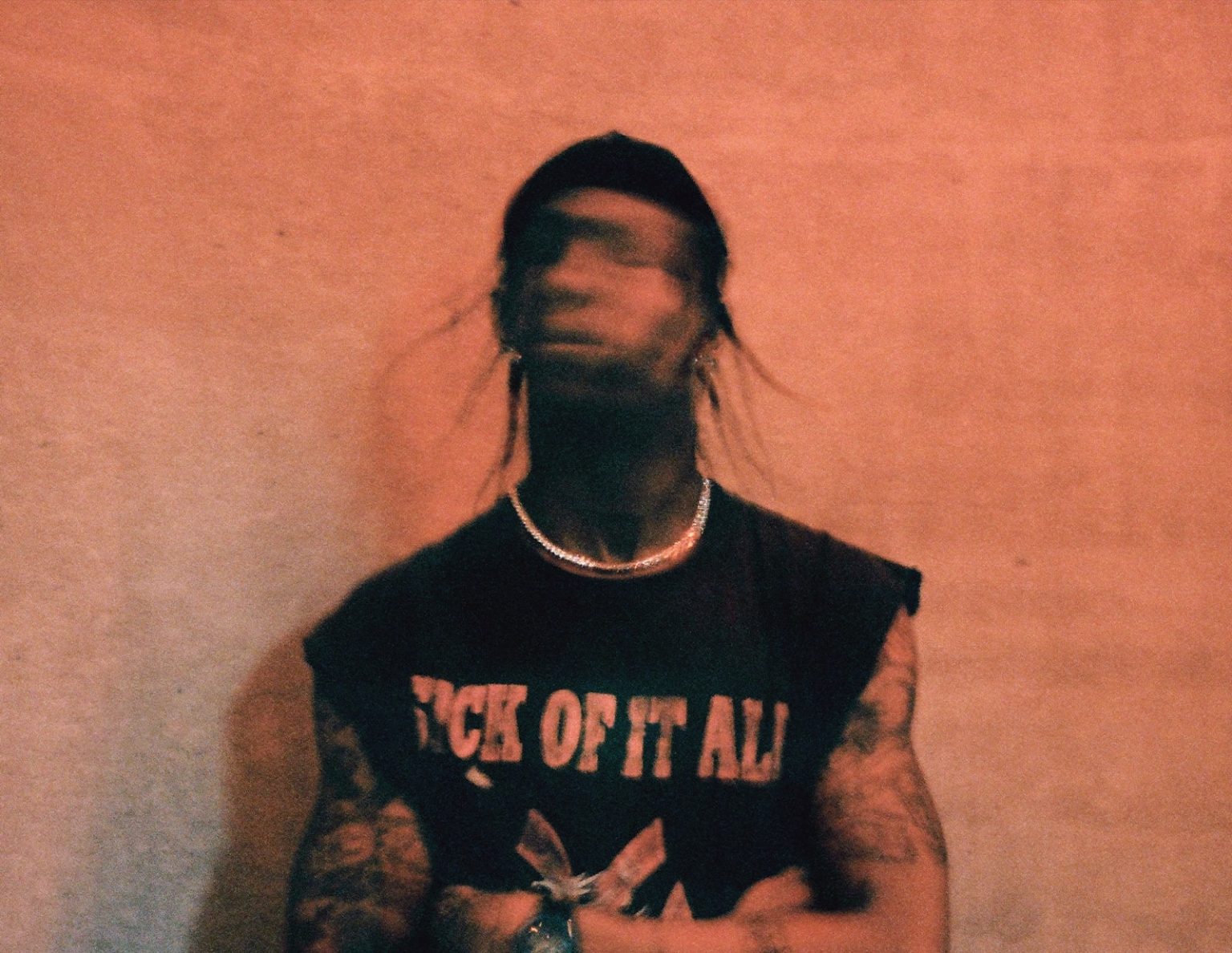 INTERNATIONAL HEADLINERS